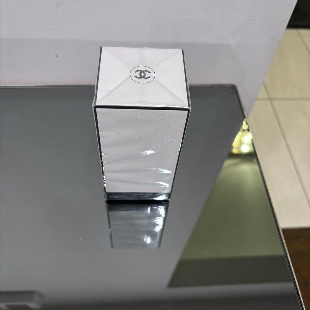 Authentic Chanel 1932 Eau de parfum 75 ml